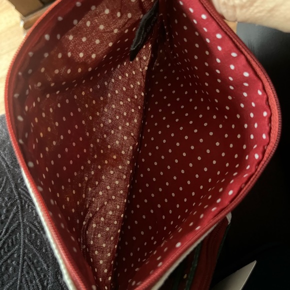 In Love We Trust Pouch Set - Picture 7 of 8